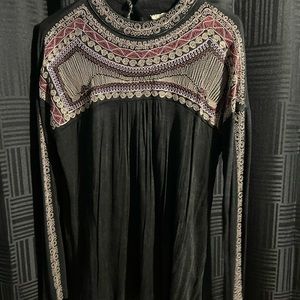 GIMMICKS Long sleeve high neck line